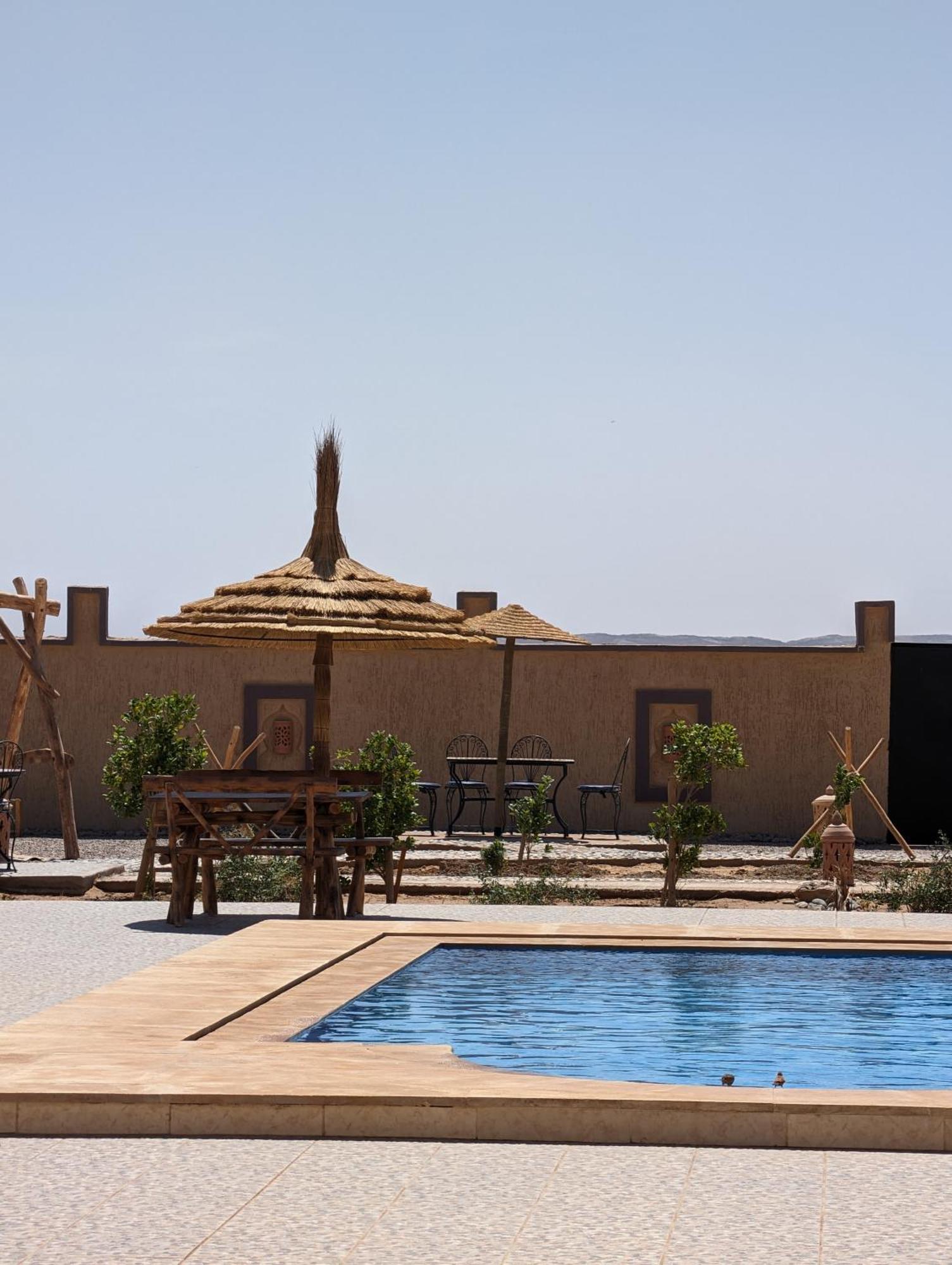 Riad Merzouga Dunes Bagian luar foto